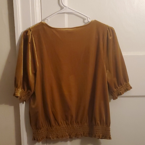 Madewell golden velvet blouse - Picture 4 of 4